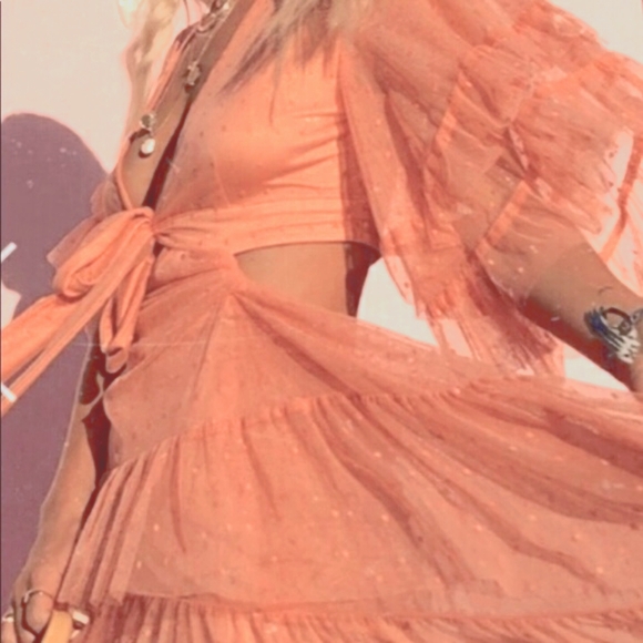 Spell & The Gypsy Grace Cut-out Sheer Tulle Gown Peach Small NWT $800+ - Picture 3 of 12